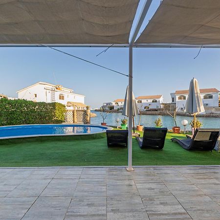 Aden Beach - Sea View Room With Beach Access In Villa Hurghada Zewnętrze zdjęcie